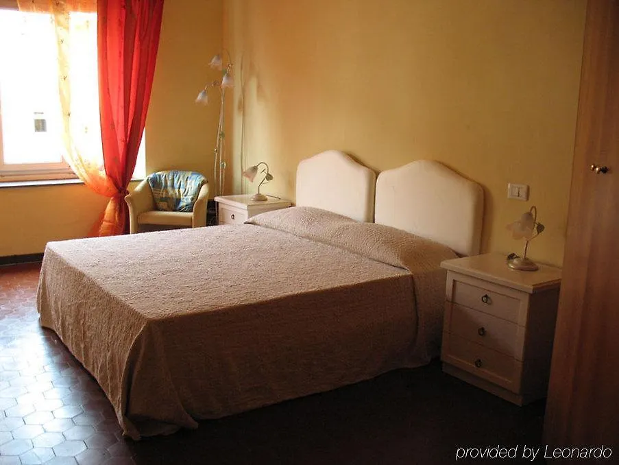 Hotel Soggiorno Laura - B&B Florencia